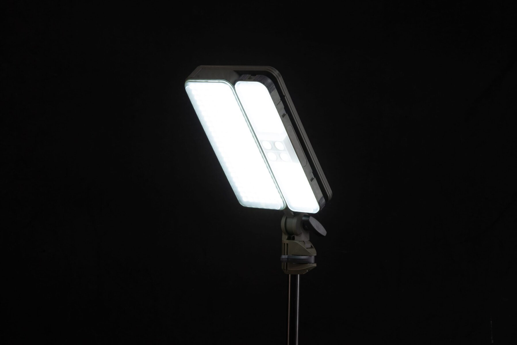 Solar-LED-Camping-Light-PLS-26W4-scaled